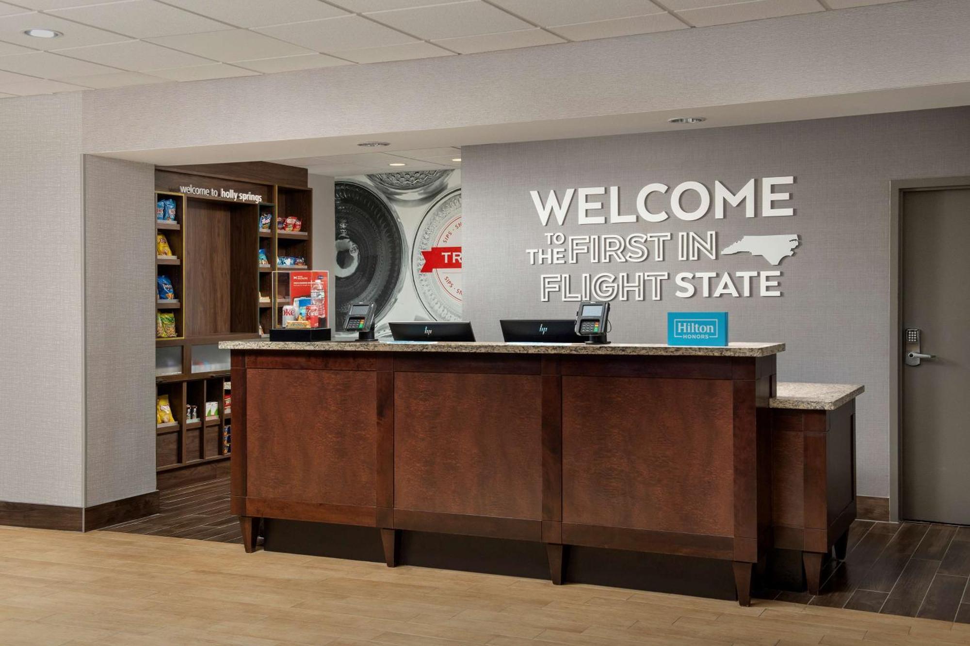 Hampton Inn & Suites Holly Springs Εξωτερικό φωτογραφία