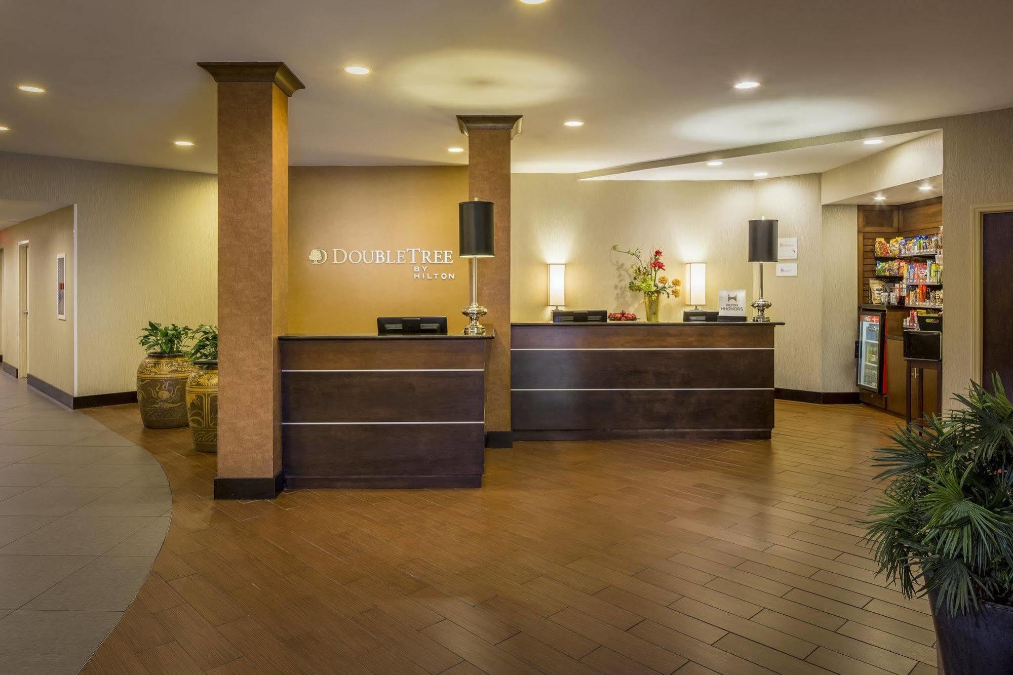 Hampton Inn & Suites Holly Springs Εξωτερικό φωτογραφία